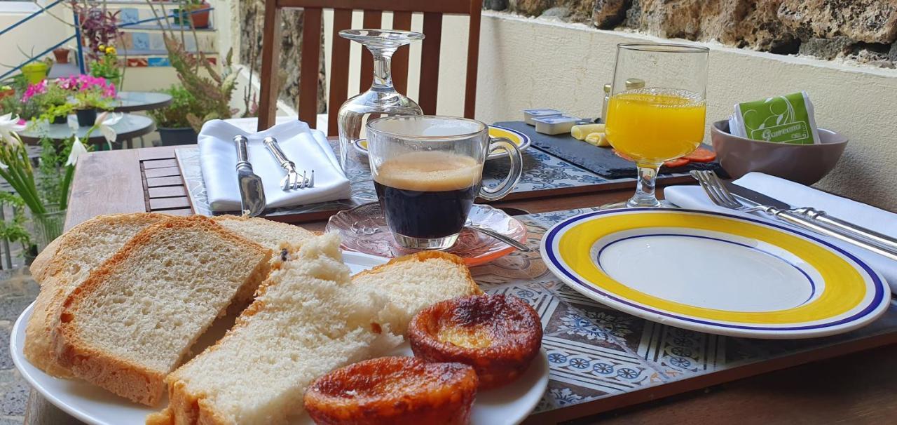 A-Tipica Guesthouse Πόντα Ντελγκάντα Εξωτερικό φωτογραφία